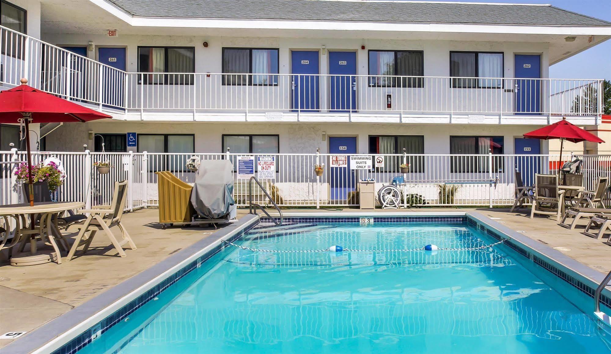 Motel 6-Medford, Or Exteriör bild